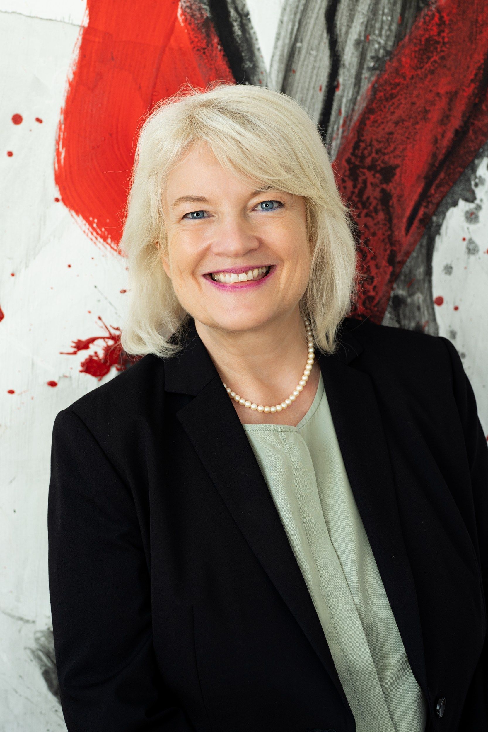 ANDREA MÜLLER